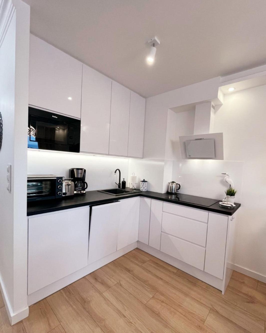 Apartamenty Bryza - Kwartal Rozy Wiatrow - Garaz Swinemünde Exterior foto